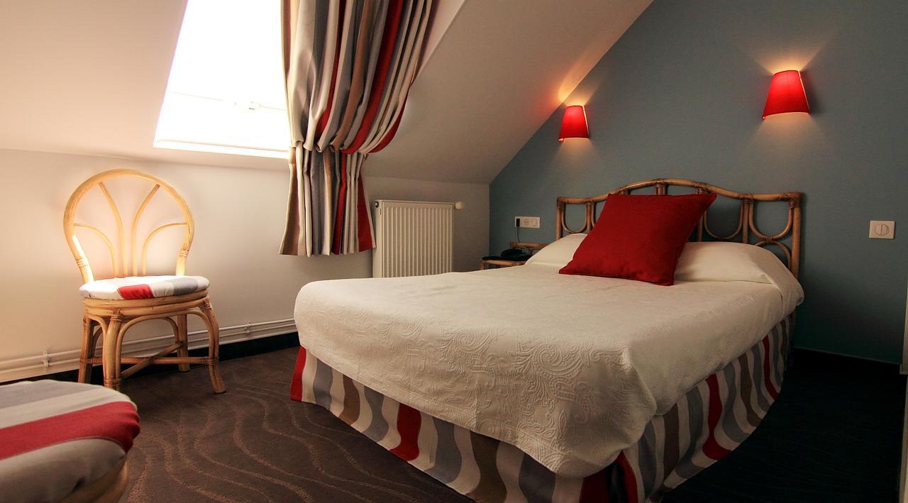 Logis Hotel Les Fuchsias Saint-Vaast-la-Hougue Εξωτερικό φωτογραφία