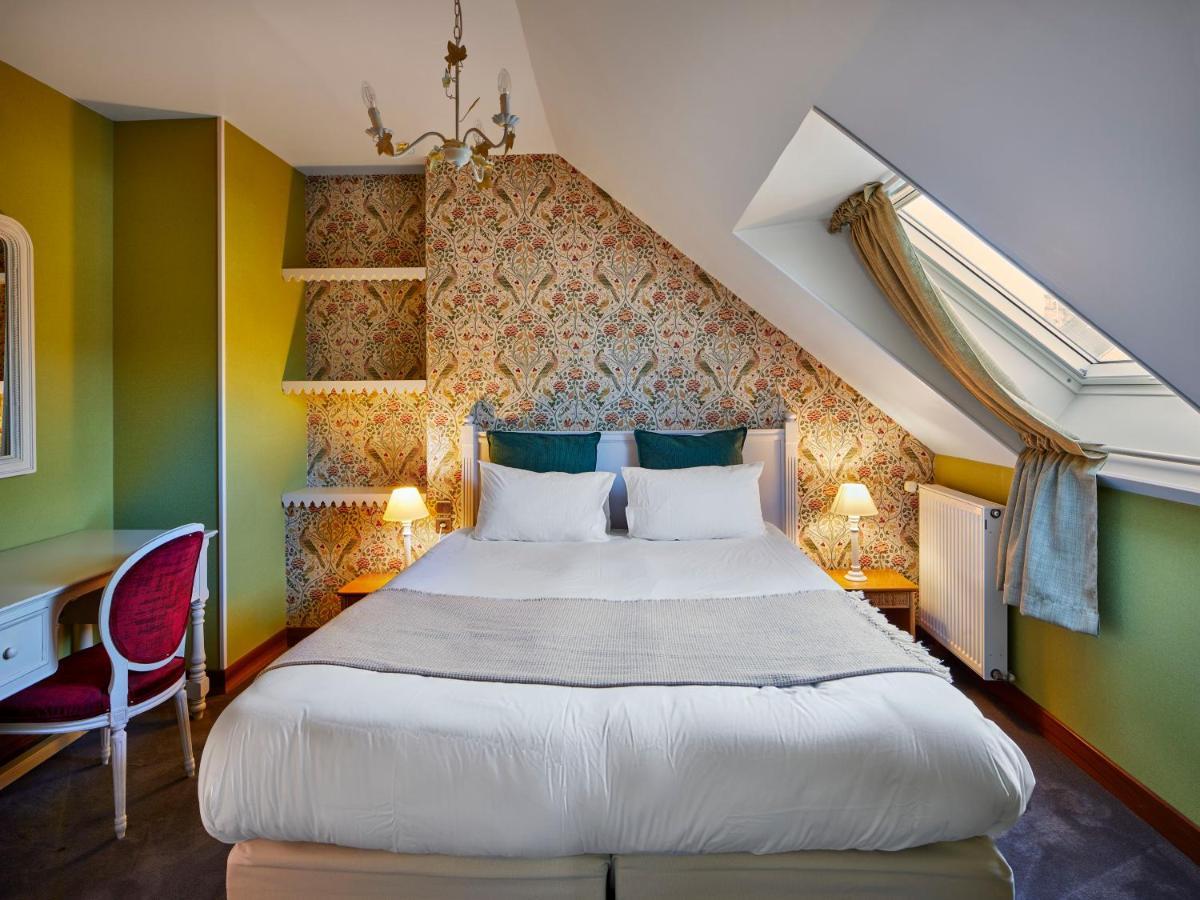 Logis Hotel Les Fuchsias Saint-Vaast-la-Hougue Εξωτερικό φωτογραφία